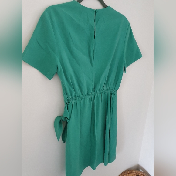 & Other Stories Green Mini Tie Waist Dress - Picture 8 of 9